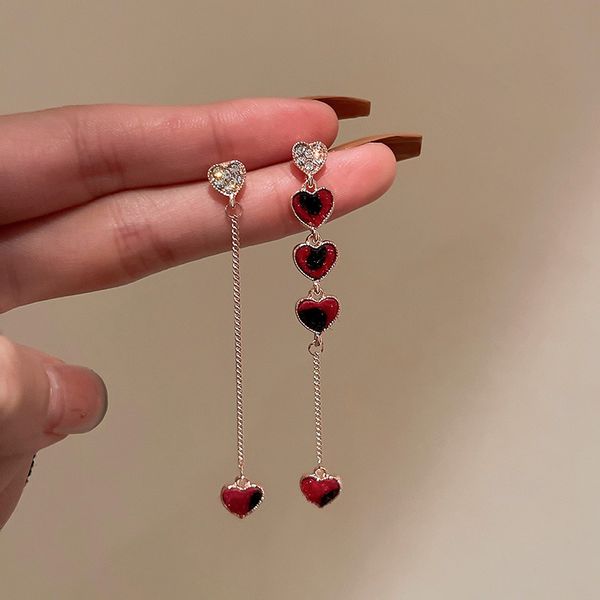

925 silver needle asymmetric diamond love chain earrings korean ins petite earrings personalized and temperamental long style eardrop, Golden