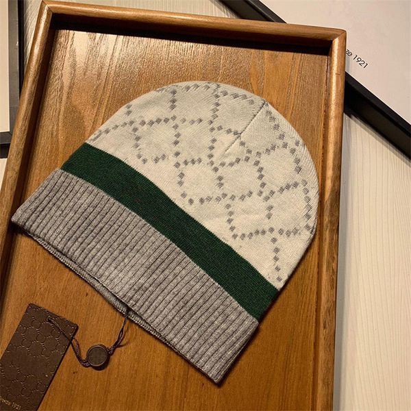 

designer skull caps fashion stippled knitted beanie cap good texture cool hat for man woman 7 colors high-quality, Blue;gray