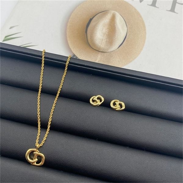 

2022 36% off designer jewelry d di letter korean version simple temperament fashion casual style versatile necklace earrings, Golden