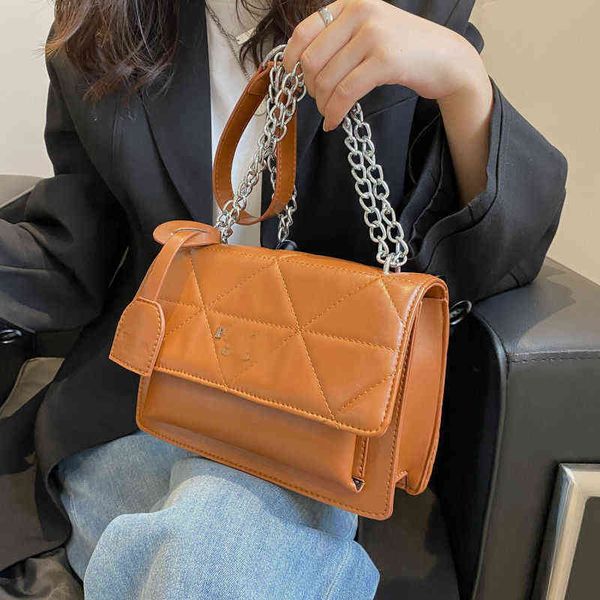 

2022 new chain bag women's high sense shoulder solid color diagonal