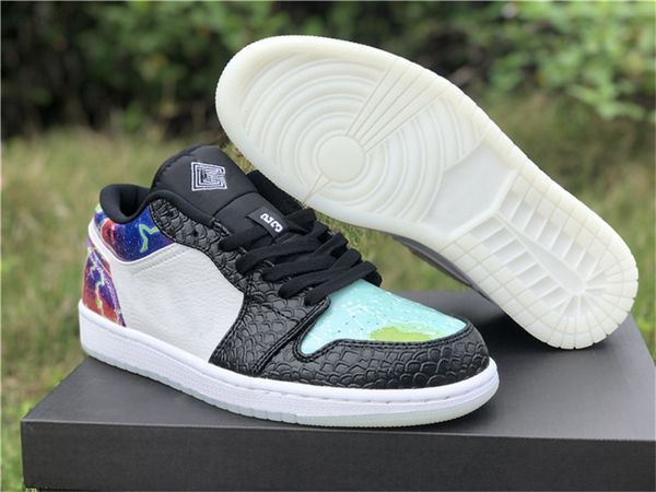 

2022 new authentic 1 low galaxy athletic shoes men women glow in the dark black multi color white snake cw7309-090 sneakers with original b