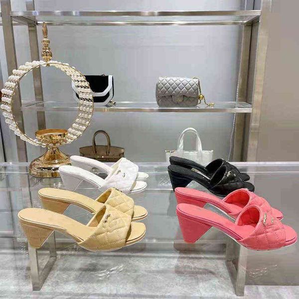 

slippers spring 2022 new leisure wear square head open toe high-heeled diamond lattice slippers for women, Black