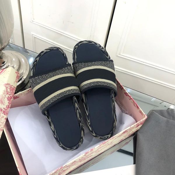 

2021 designers women slippers platform embroidered increase flip flop canvas cotton mules summer letter printed slipper lady stylist san pac, Black