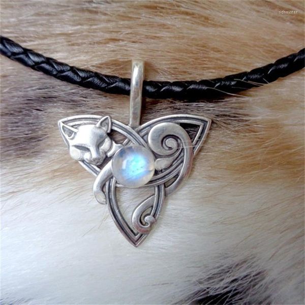 Anhänger Halsketten Kreatives Design Keltischer Knoten Inlay Mondstein Silber Farbe Charme Trend Frauen Geometrische Halskette Geschenk SchmuckAnhänger Sidn22