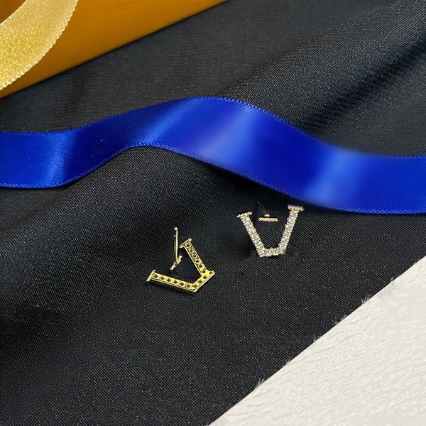 

high-quality women 18k gold plated luxury designers letters stud ladies crystal rhinestone earring wedding party simple jewelry gift, Golden;silver