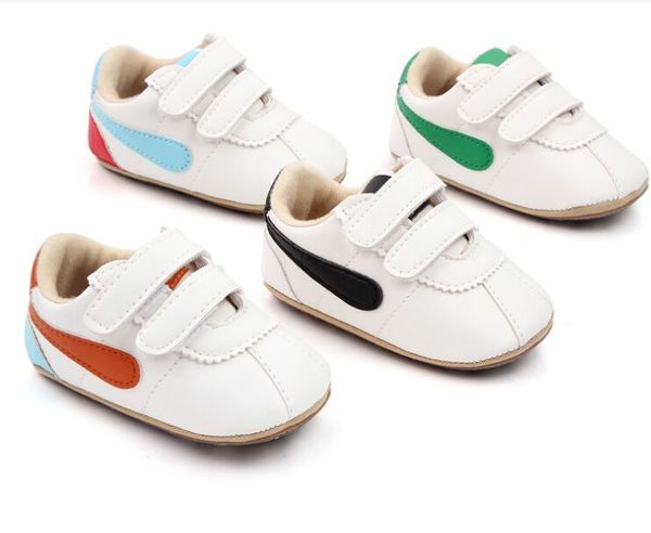 Baby Shoes recém-nascidos meninos meninas PRIMEIROS CALVORES CRIANÇAS CRIANÇAS Amarras de tênis Pu PRESWALKER Tamanho branco 11-12-13