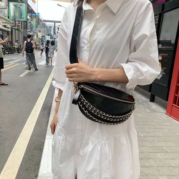 

2021 womens fashion chain cross waist bag solid messenger bags zipper chest bag female retro hobos bag with wide strap