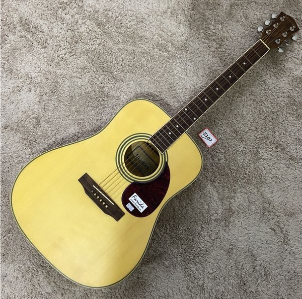 

41 inches acoustic guitar solid spruce matte finished in stock z107