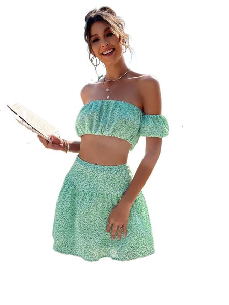 

ditsy floral off shoulder crop & ruffle hem skirt e4jg#, White