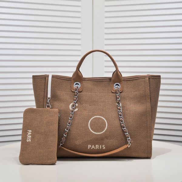 

designers women's chain bags shoulder totes purses wallets womens card holder women handbags backpack crossbody c037