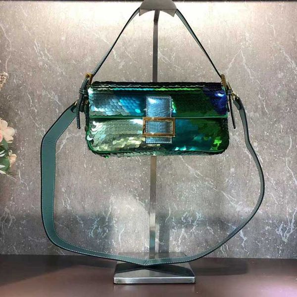 

2022 wholesale luxury designer bag embroidery sequin splicing fashion flip multifunctional armpit messenger handbag