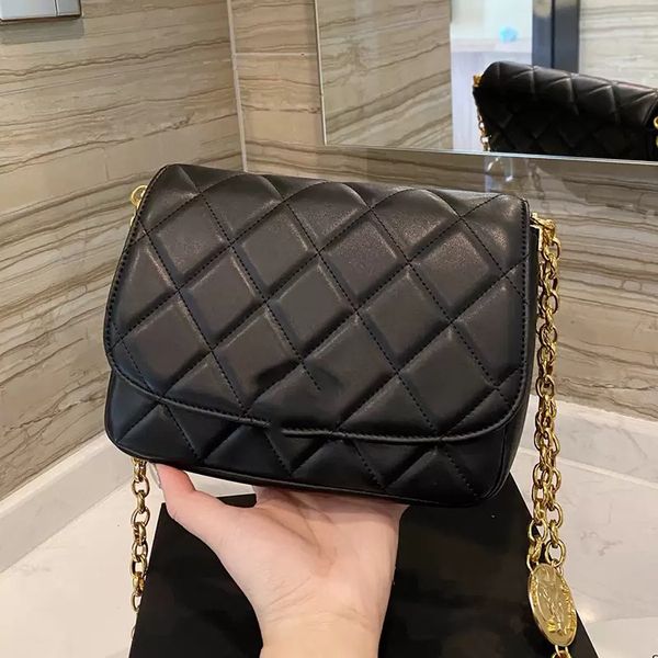 

pw1 women luxurys designers classic mini flap messengers bags gold metal chain matelasse quilted crossbody shoulder bag large capacity vanit