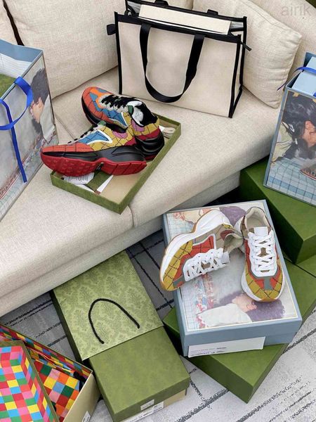 

2021 designer luxury shoe multicolor series rhyton men women ladies casual shoes sneakers with box size 35-45, Black
