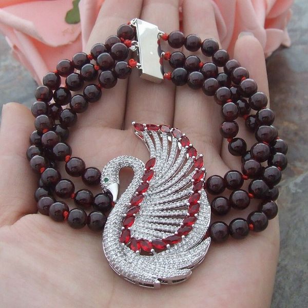 

8&quot 3strands 6mm round garnet bracelet, Silver