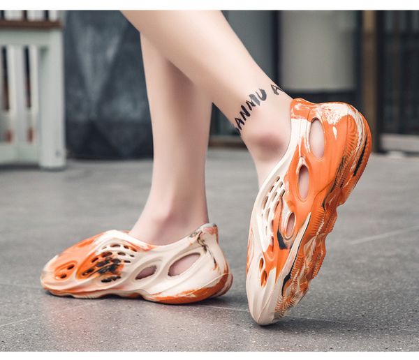 

2022 slide foams slippers men slipper foam runner mens sandal mx cream cla designer sandals beach indoor shower room flip flops non slip eva, Black