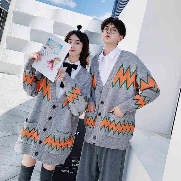

nicemix autumn winter women sweater cardigans v neck retro loose poncho button warm knit coat jumpers casual outerwear 201120, White;black