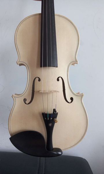 

100 years old spruce , maple back violin 4/4 stradi 1715 model