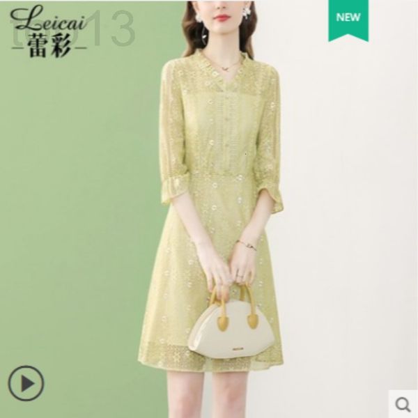 

casual dresses designer green v-neck lace dress spring 2021 new daisy a-line skirt medium length a2xz, Black;gray
