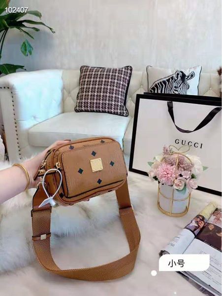 

2022 designer design women's camera bag classic series letter combination printing single shoulder bag can be slanted across the box