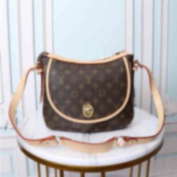 

1 ggs lvs louiseity viutonitys louiss vuttonss bags fashion temperament women style three-dimensional simple bag sk messenger versatile awij, Brown;gray