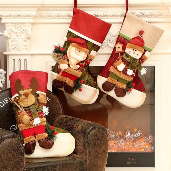 Санта -лось снеговик рождественские чулки подарочные пакеты украшения рождественские украшения для домашнего торгового центра Рождественские деревья Adornos de Navidad T200909
