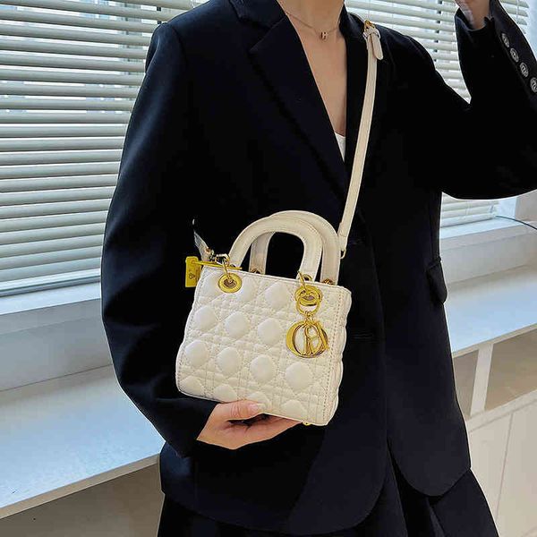 

women's fashion personality trend brand bag wholesale new 2022 single shoulder msenger live