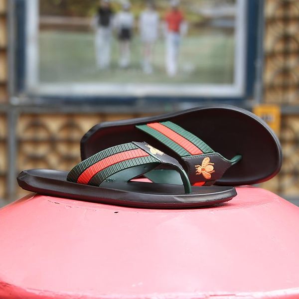 

luxury bee pattern mens summer rubber slippers sandals beach slide red and green stripes paris fashion loafers outdoor beach flip flops, Black
