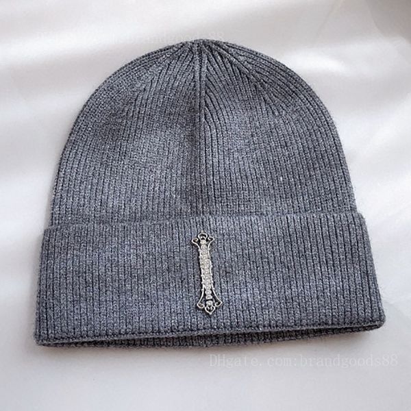 

white luxury cap autumn winter wool metal sign of cross cold hat letter pile hat double knitted for men and women outdoor casual warm hats s, Blue;gray