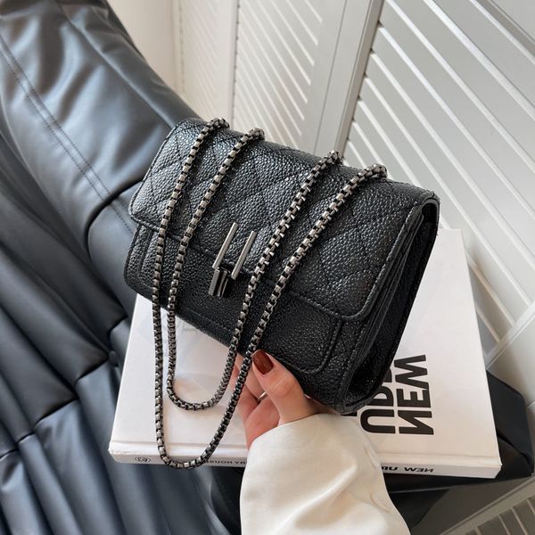 

new 2022 designer high-level messenger versatile chain simple fashion summer female shoulder bags handbags