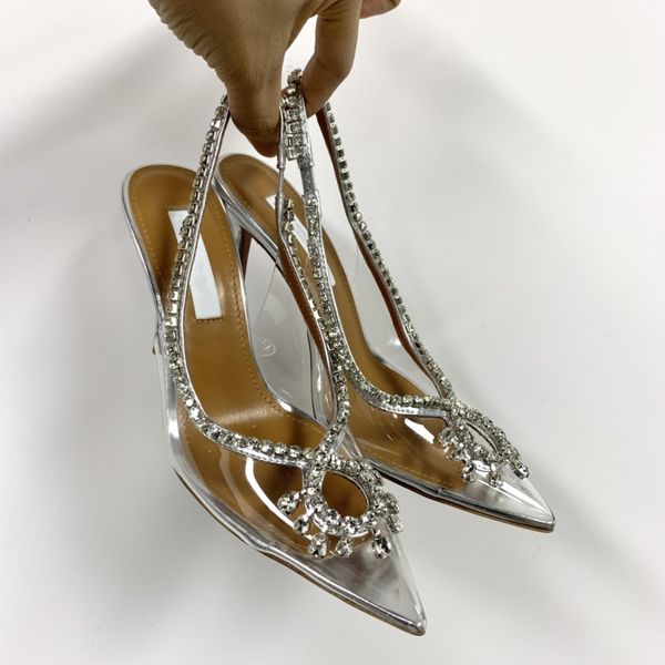 moda 2022 sandali da donna di design di lusso suola in cristallo brillante con suola genuina ripristina perfettamente il lusso e la bellezza Scarpe da donna taglia 35-39