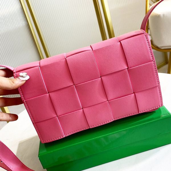 

2022 women bags crossbody handbag one-shoulder pillow versatile design leather stylish high-end small square handbag 28