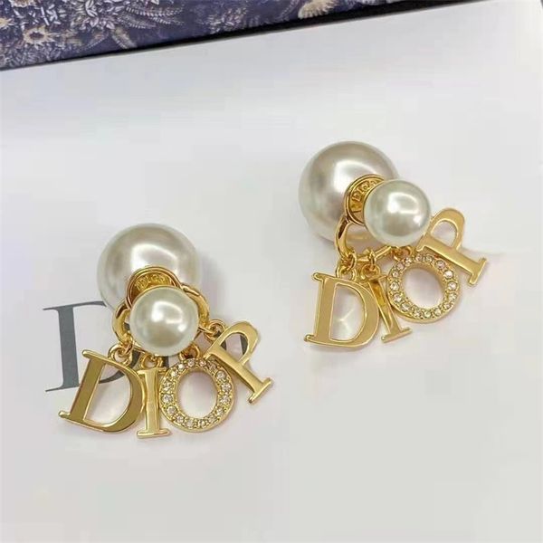 

60% jewelry online high version earrings women's pearl letters light luxury fashion earrings, Golden