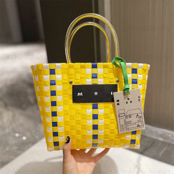 

2022 new style vegetable basket portable plastic vegetable basket woven bag online red portables beach