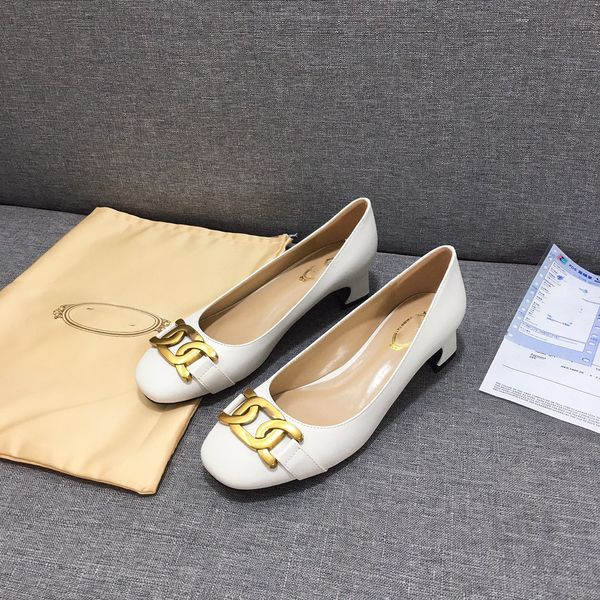 

2022 designer latest fashion sandals women's dress shoes leather material comfortable height suitable for any place, Black