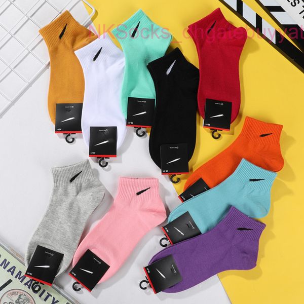 

fashion classic men's socks hook brand designer women's leisure lovers' short tube sportsocks luxury women men breathable ver, Black