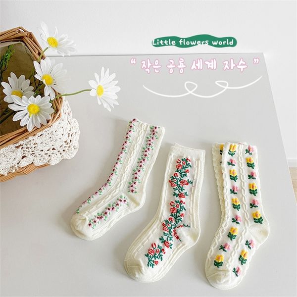 Verão 3 pares de algodão crianças meias de estilo coreano Padrão de flor de menina da menina Socks para crianças 220611