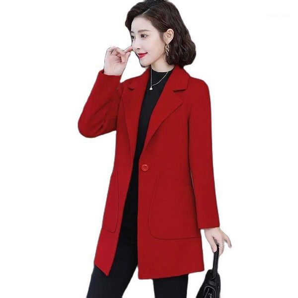 Lã de lã feminina Blends Woolen Coat 2022Spring Autumn Red Black Blended Coats Exteriores roupas de vestuário de comprimento médio de 1 botão fêmea fêmea fêmea feminina
