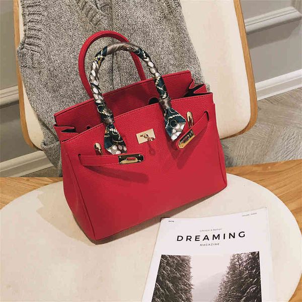 

designer luxury herms handbags pattern version large korean litchi portable autumn and fashion scarves slung women's bag shoulder t3qd