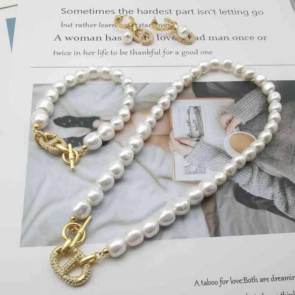

2022 factory wholesale new light luxury high sense minority letters full diamond earrings necklace bracelet celebrity pearl chain female i 1, Silver