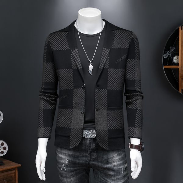 

2022 autumn men's plaid lapel knitted sweaters cardigans embroidered printing fashion trends business casual slim fit slim suits, White;black