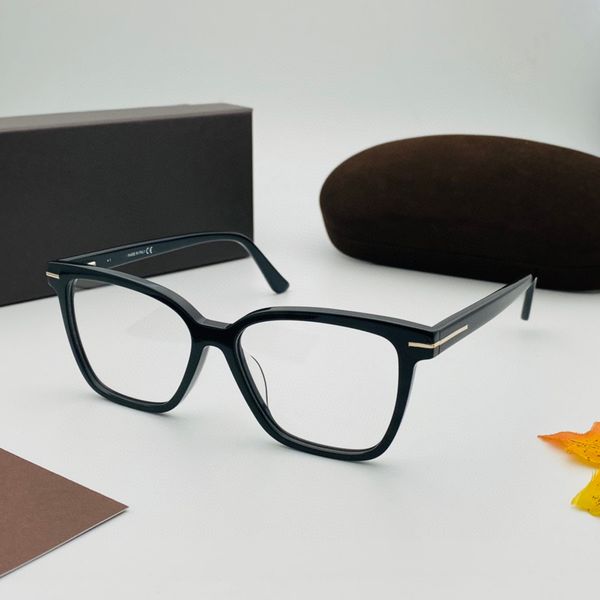 

womens eyeglasses frame clear lens men sun gasses fashion style protects eyes uv400 with case 5812, Silver