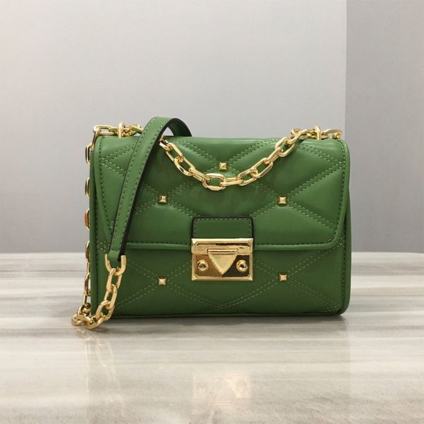 

ladies luxury designer shoulder bag womens brand purse diagonal classic fashion bags leather rivets plaid crossbody artwork purses chain bag
