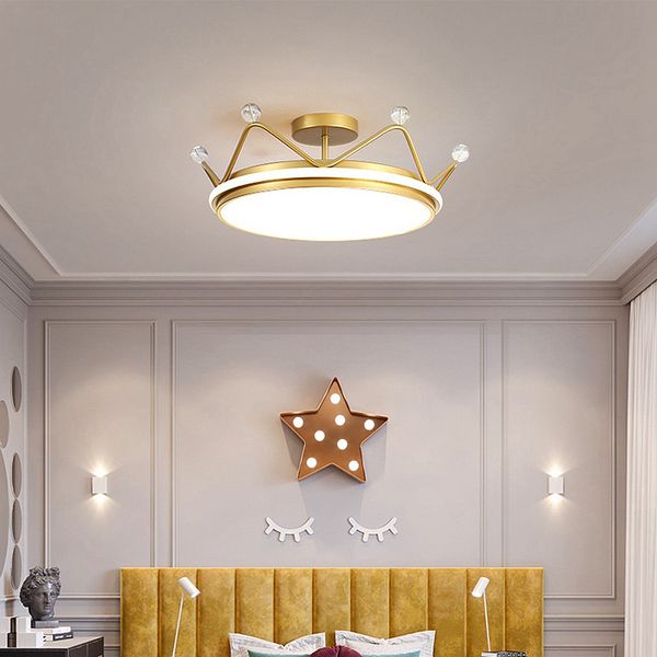 Luz de teto LED Nordic Chandelier Luz Luxo Golden Crown Princess Quarto Quarto Iluminação WL