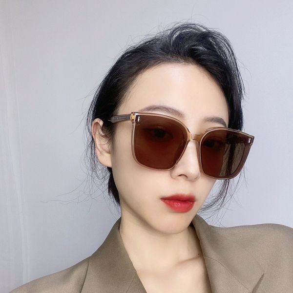 

designer sunglasses star same sunglass women's high sense ins 2022 new trendy big face thin men's driving, White;black