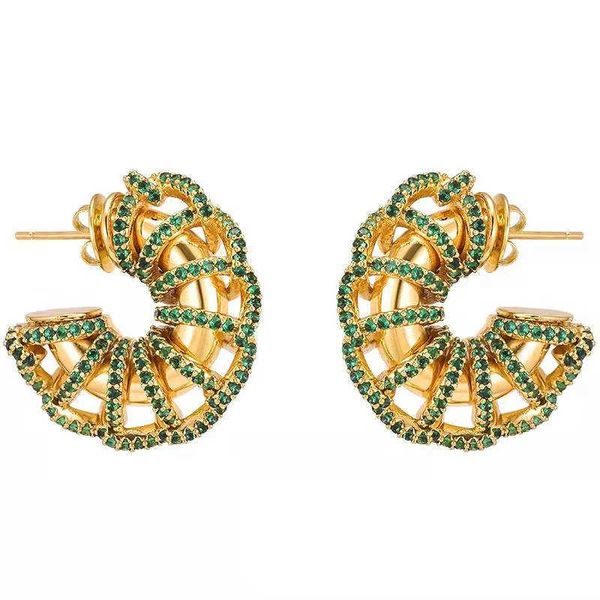 

new diamond-studded twist earrings hollow stud light luxury high-end retro fashion trend women's all-match jewelry accessories, Golden;silver