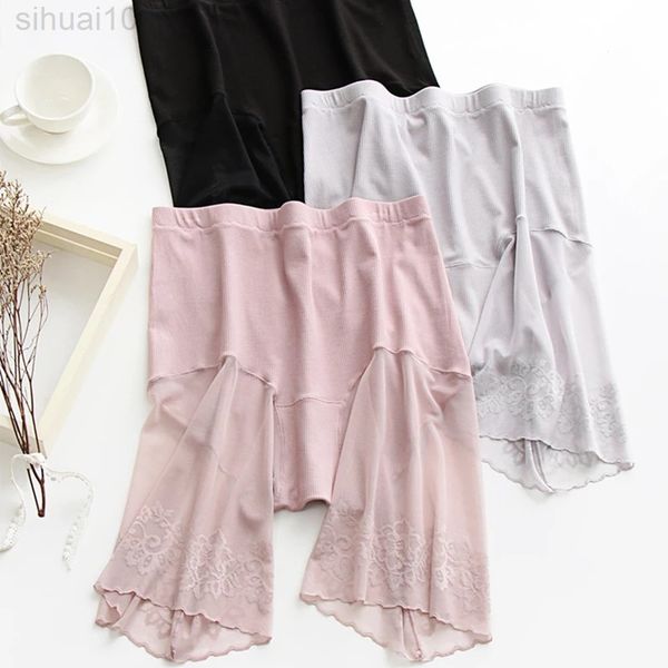

plus size shorts under skirt lace anti chafing thigh safety shorts ladies pants underwear large size safety pants women l220802, Black;pink