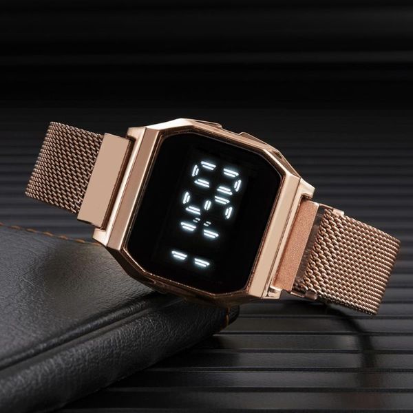 Armbanduhren Digitale Uhr für Frauen Männer Luxus Elektronische LED Armbanduhr Gold Silber Mesh Gürtel Magnetische Metallband Mode Damen Uhr