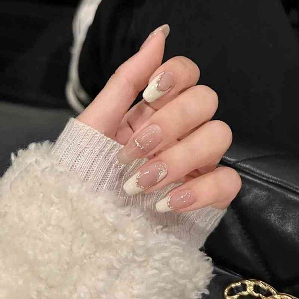

false nails 24pcs irregular gold line nude pink white glossy coffin full cover artificial fake 2022 french press on 0616