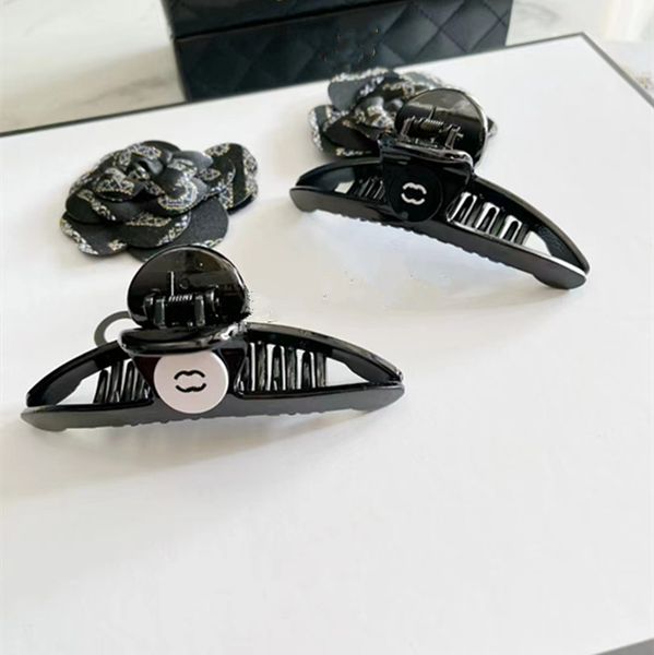 

luxury geometric c-letter clamps black women hair clips large hairpin clamps solid color claw clip for girl designer clear accessories, Slivery;golden
