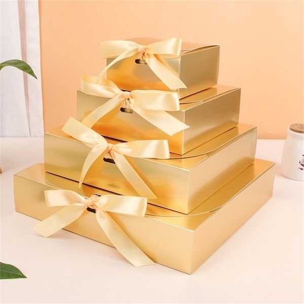 Golden Ribbon Gift Holiday Party Candy Candy Clothing Geral Packaging Carton Paper Bag Supports Tamanho personalizado Impresso 220706